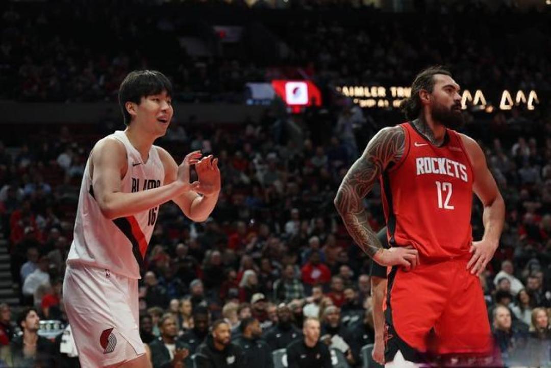 C7娱乐-火箭队核心球员大爆发，助球队逆转胜利的简单介绍