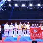 包含少女足球队实力强劲，备战全国比赛的词条