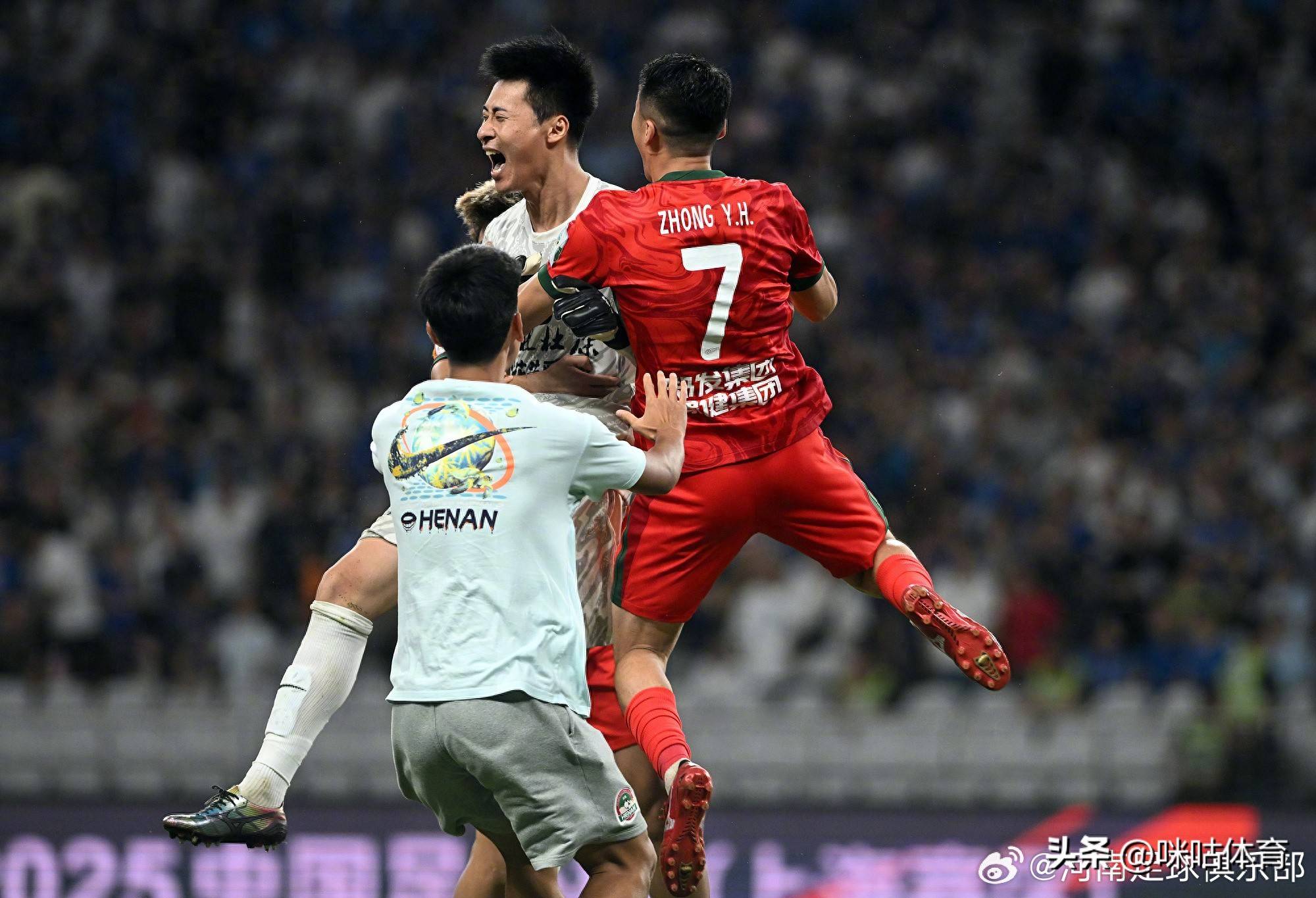 C7娱乐-包含本土球队在国际赛事中遭逢困境，艰难徘徊的词条